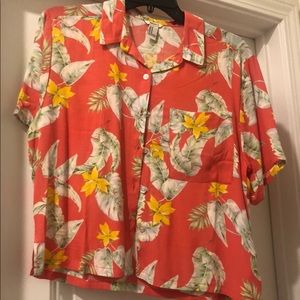 Pink cropped button up with yellow flowers